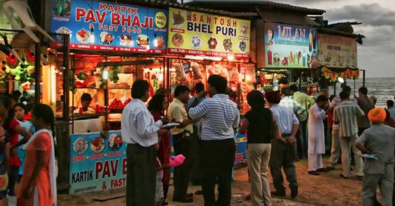 famous street foods in mumbai