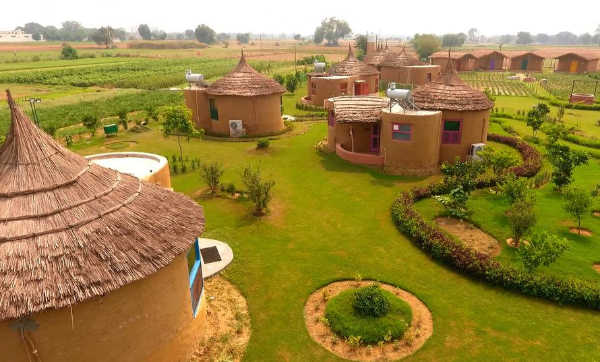 Pratapgarh Farms